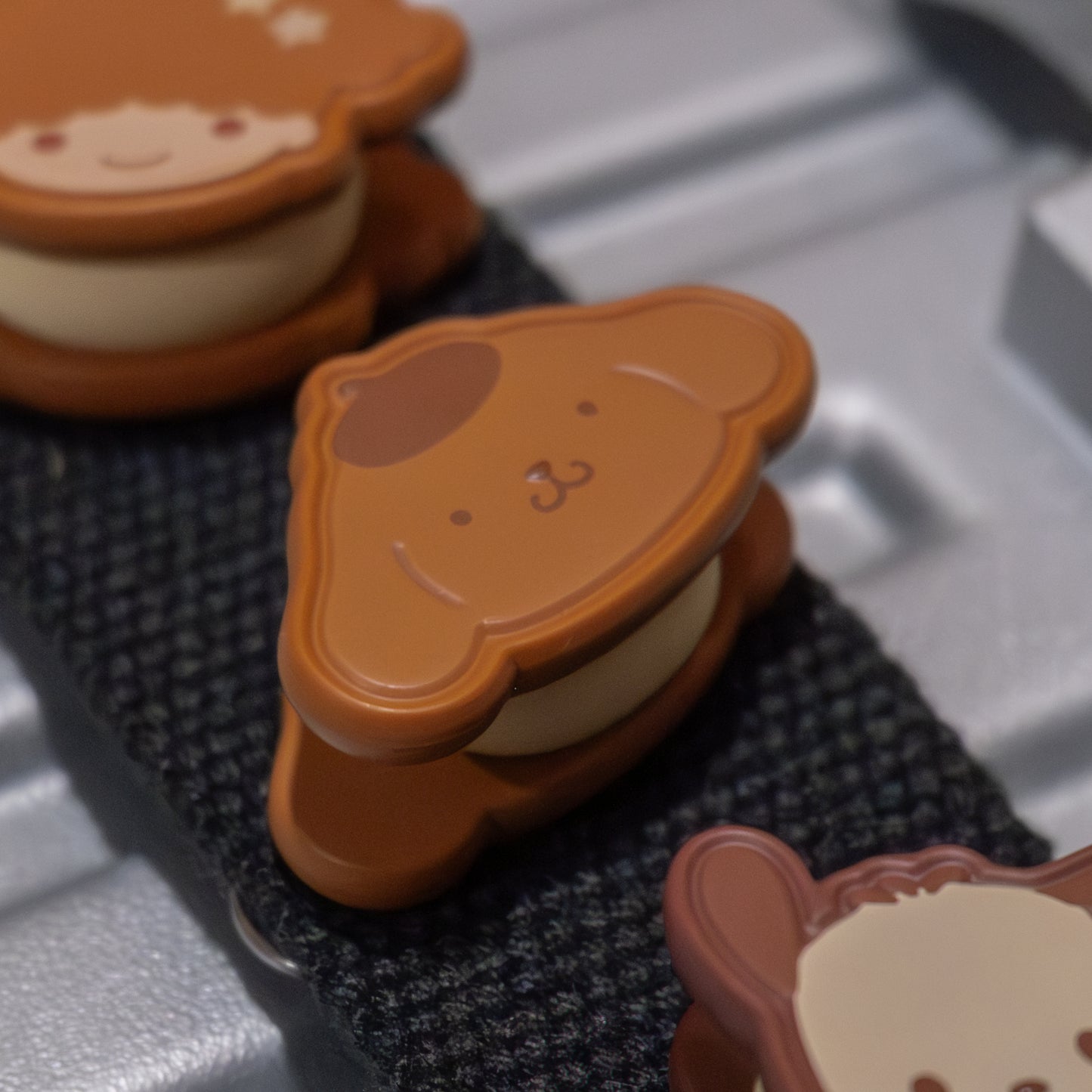 sanrio sandwich cookies pins